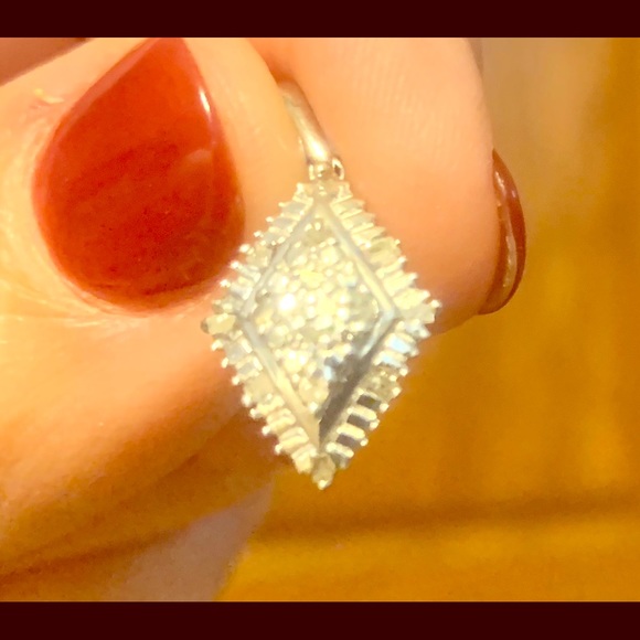 .10 ct diamond pendant platinum over sterling - Picture 1 of 2